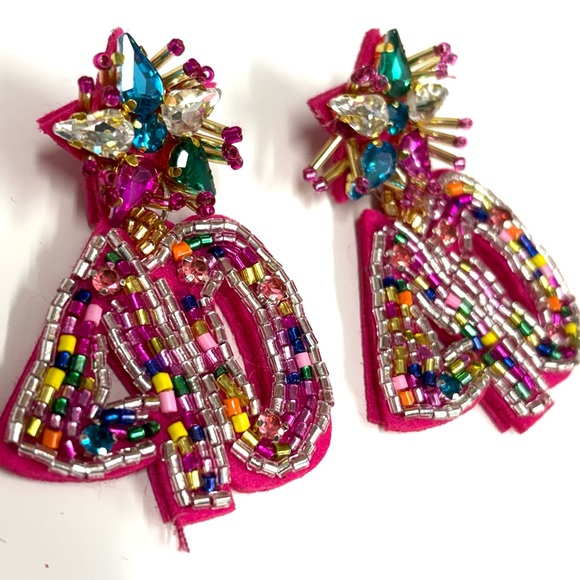 🎉 40! Beaded earrings 🩷 - Picture 3 of 6